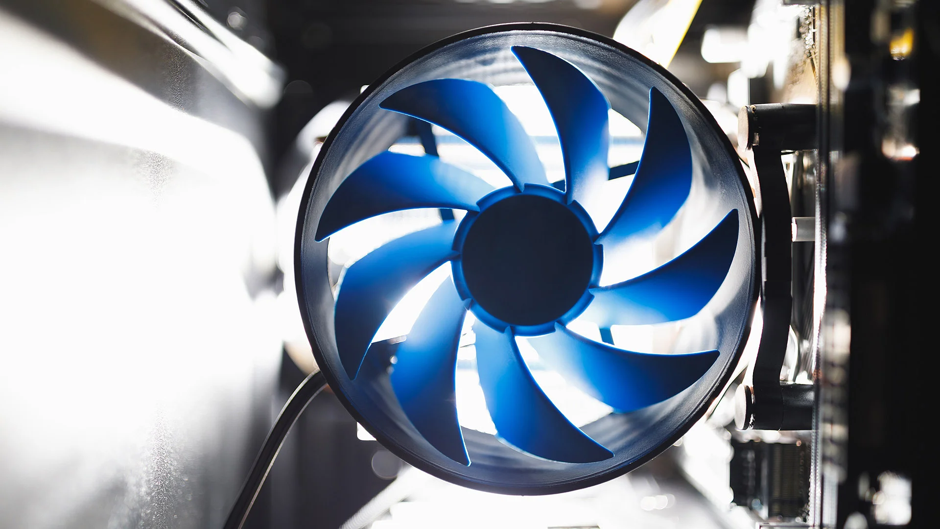 Ansteuerung der Temperaturregelung von Hydraulikölkühlern