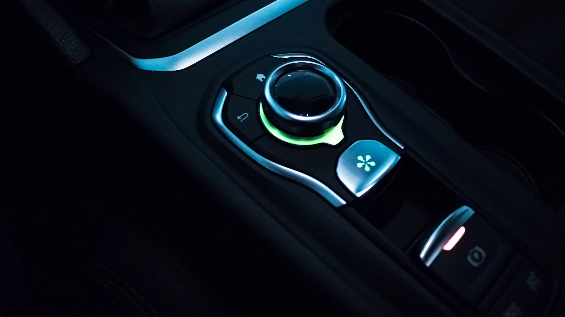 Direct lighting control according to user input